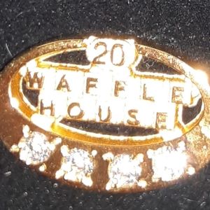 20 YR WAFFLE HOUSE pin REAL DIAMONDS AND GOLD !!